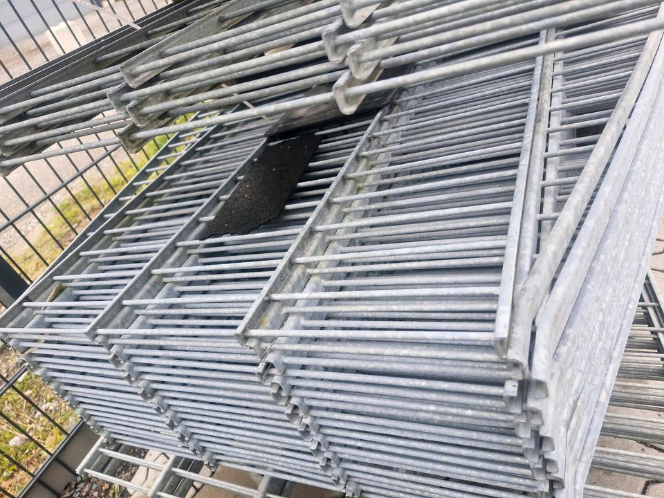 Zaun feuerverzinkt 0,60-0,80 Bogen Schmuckzaun 25 m