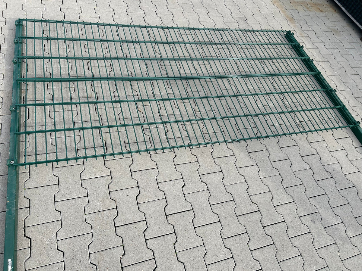 50 m Doppelstabmattenzaun 8/6/8 – RAL 6005 Moosgrün – 120 cm hoch