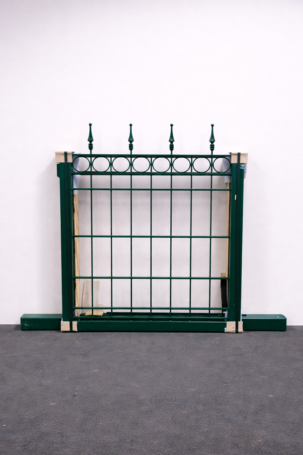 Gartentor Metall grün 100 × 90 cm – stabiles Tor mit Kreisreihe & Zierspitzen