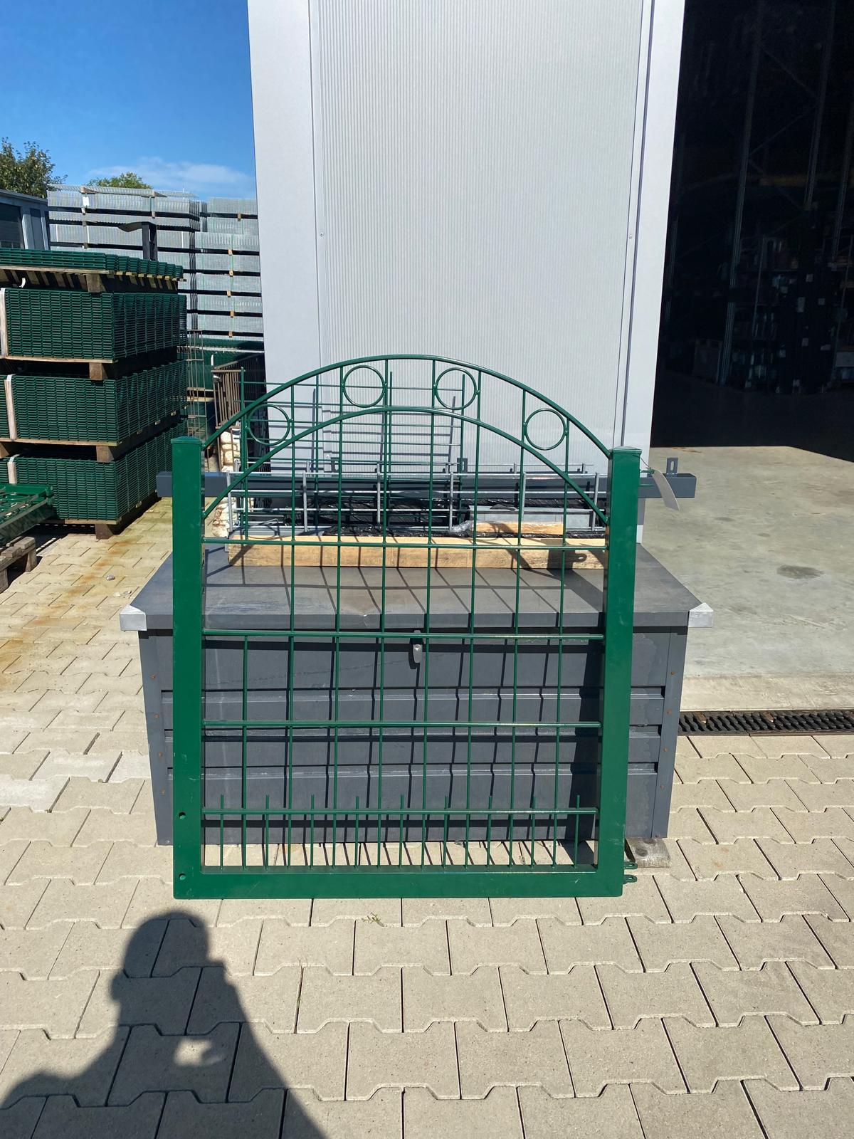 Gartentor Rundbogen 120 cm Höhe – Metalltor mit Pfosten 10x10 cm und dekorativen Kreisen