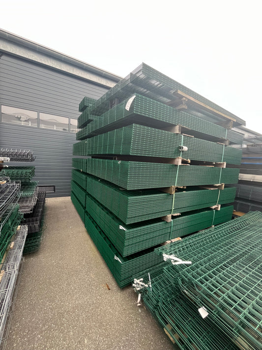 Doppelstabmattenzaun 25 m, 1,63m Hoch, 656  B-Ware Restposten inkl. Pfosten | Saisonabschlusspreis