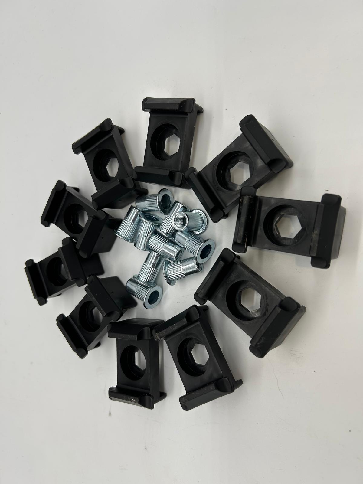 20 x Nietmutter M 8 & Kunststoffhalter Klemmböcke– zuverlässige Befestigungslösung
