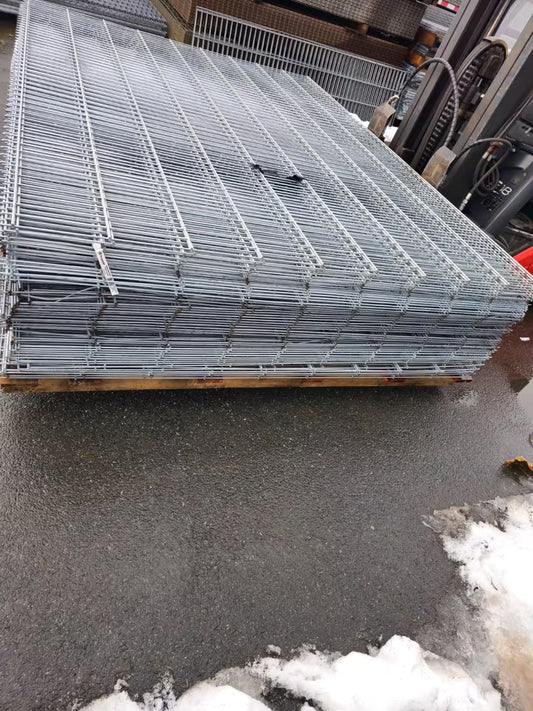 Doppelstabmattenzaun 183 cm hoch verzinkt 6/5/6 – 115 m – B-Ware