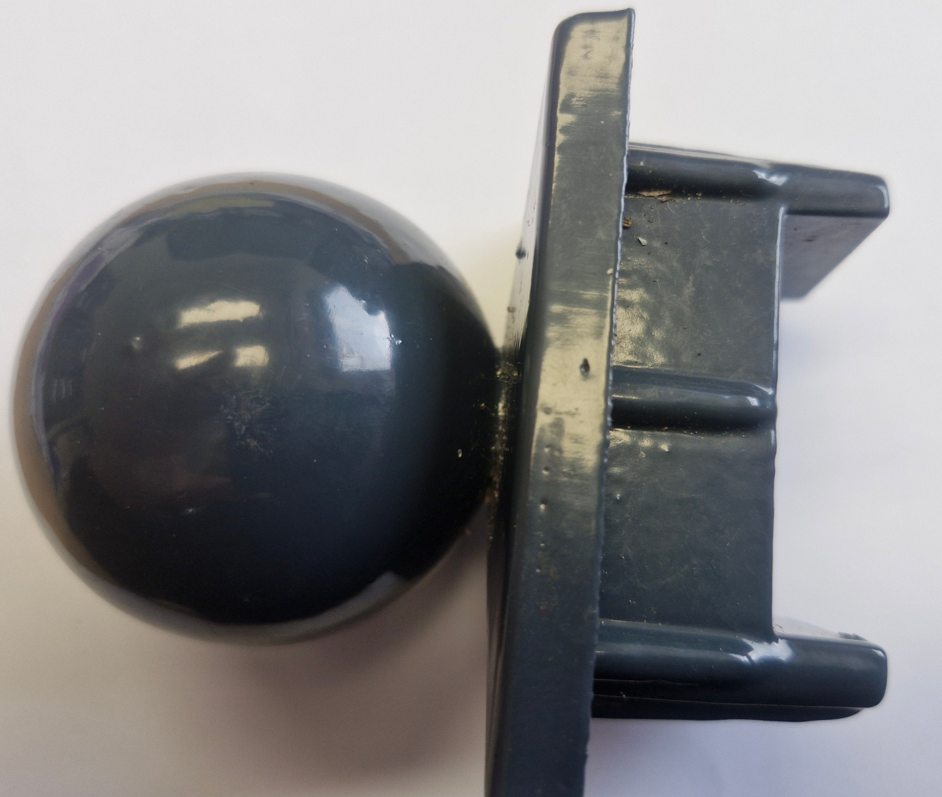 Kugelkappe 60x40 mm anthrazit – Stahl Pfostenkappe Ø 50 mm – B-Ware / Restposten