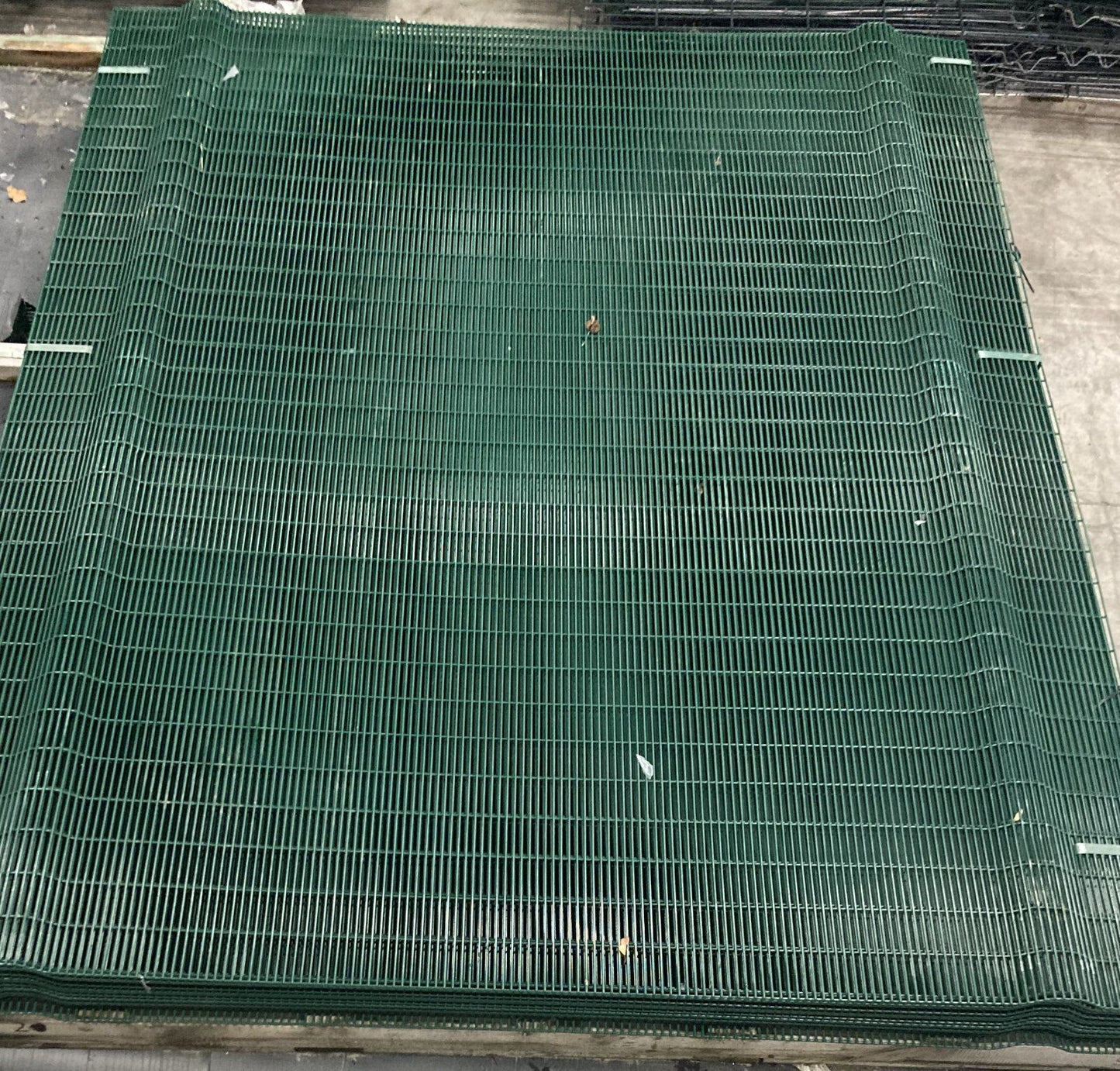SecuFence Gittermatten 2,00 x 2,50 in grün Paket 25 Stück