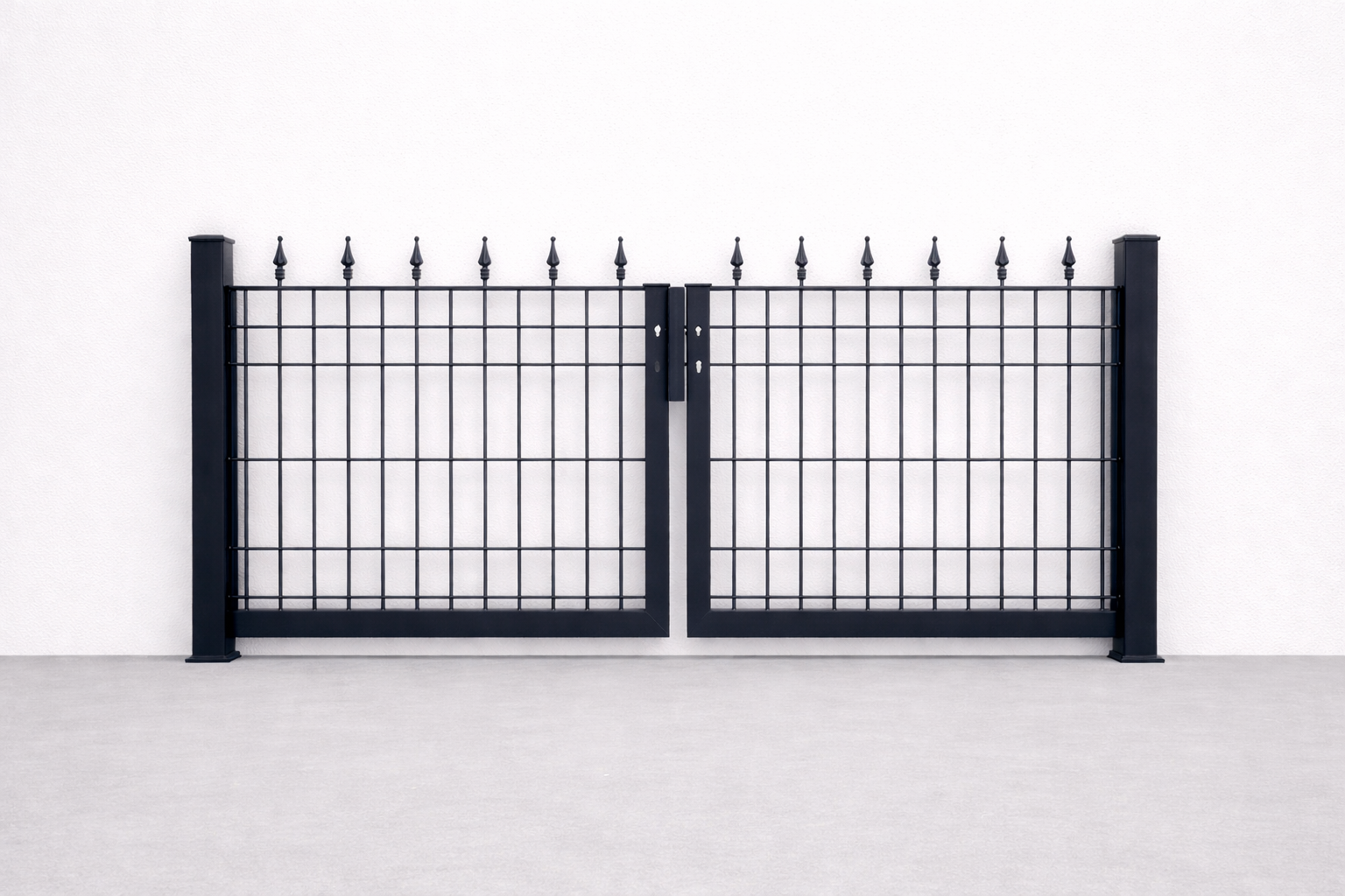 Gartentor 3,00 m breit × 0,80 m hoch – schickes Metalltor mit Spitzen