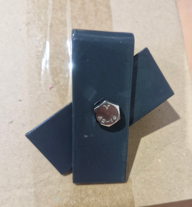 Zaunanschlusswinkel Anthrazit – stabile Verbindung für Zaunpfosten